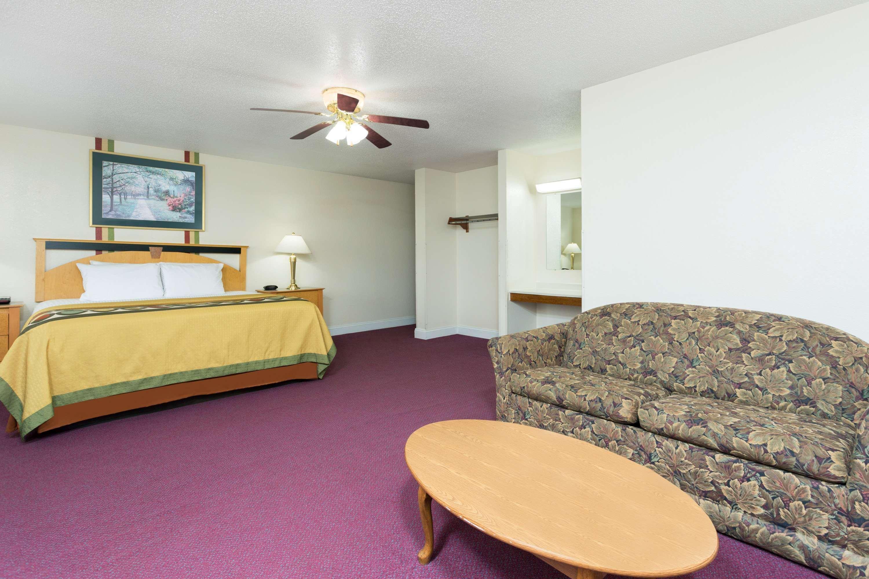 Super 8 By Wyndham Anderson/Clemson Area Μοτέλ Εξωτερικό φωτογραφία